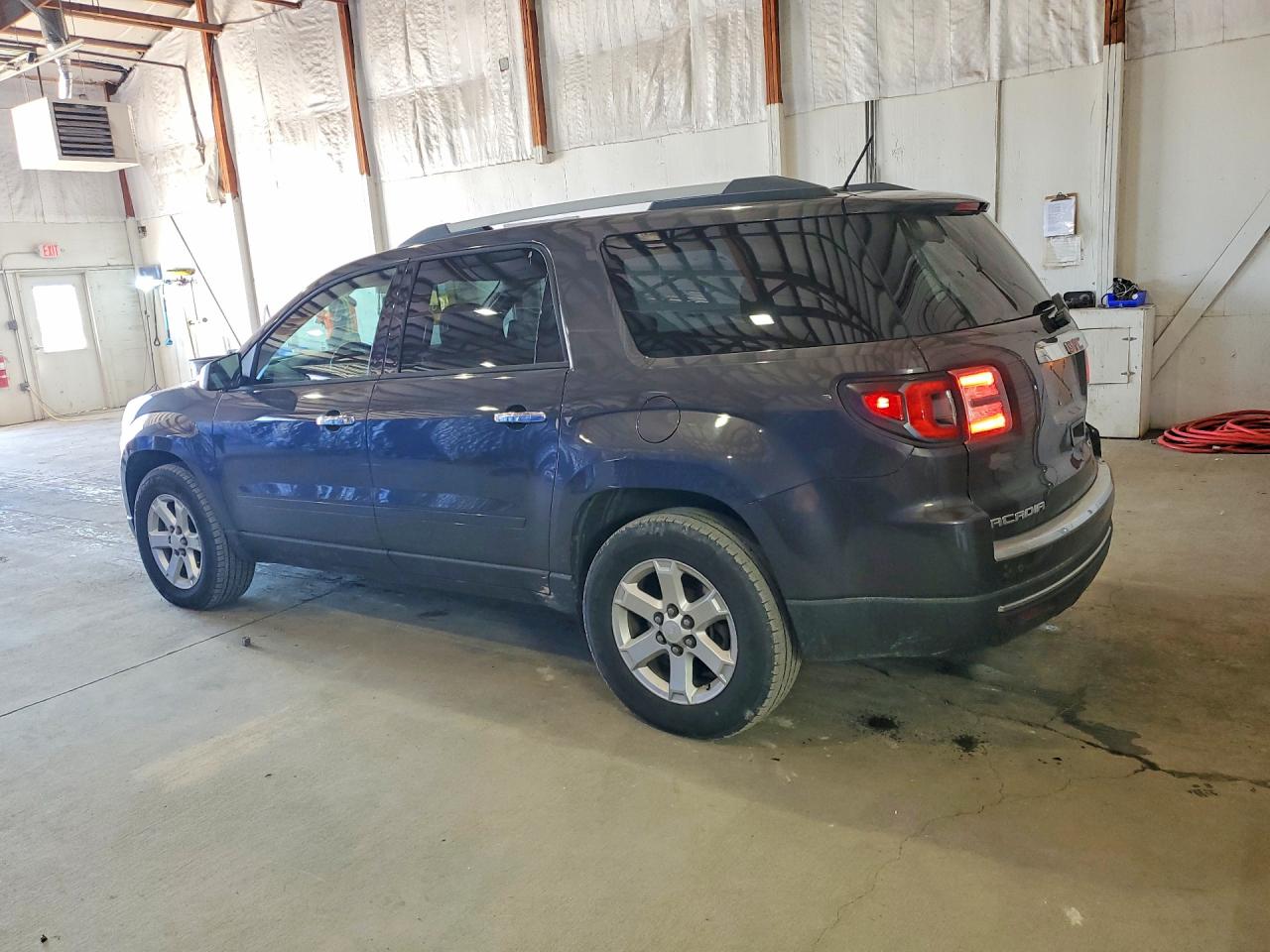 2014 GMC ACADIA SLE photo 3