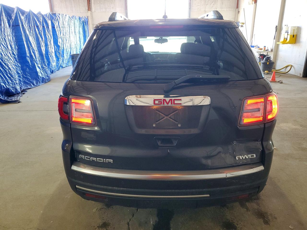 2014 GMC ACADIA SLE photo 11