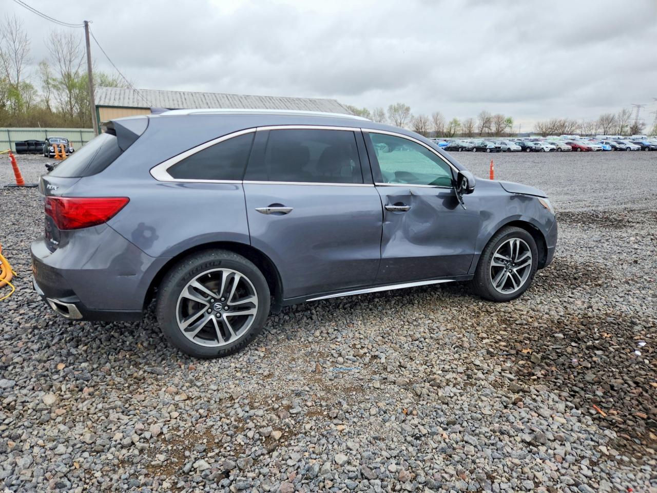 2017 ACURA MDX ADVANCE photo 3
