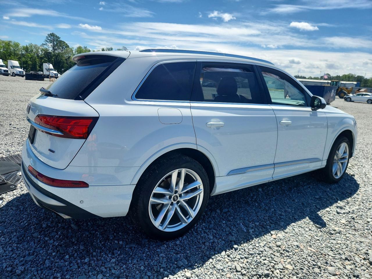 2025 AUDI Q7 PREMIUM PLUS photo 5
