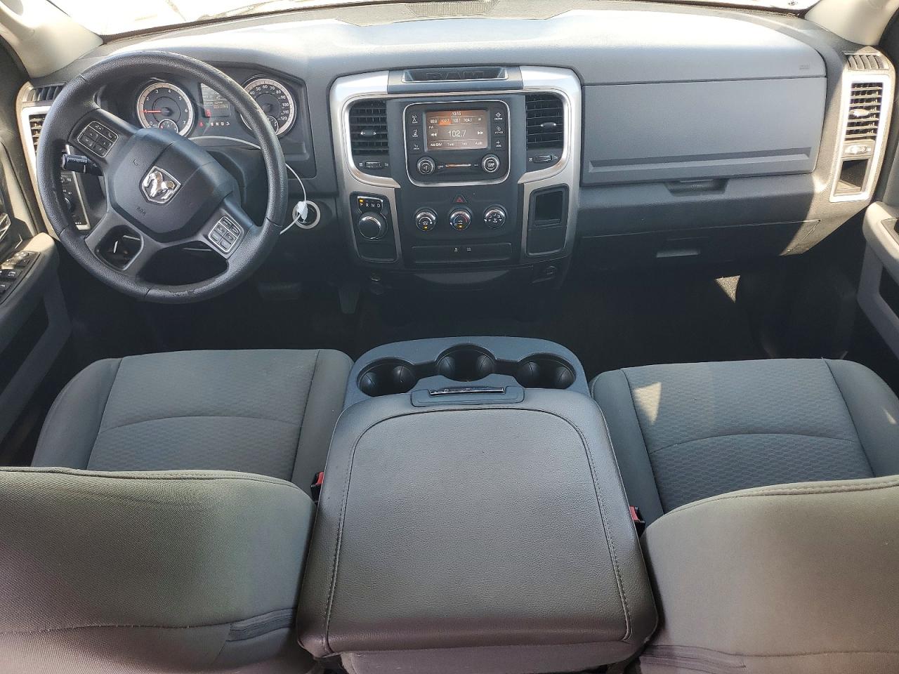 2019 RAM 1500 CLASSIC photo 15