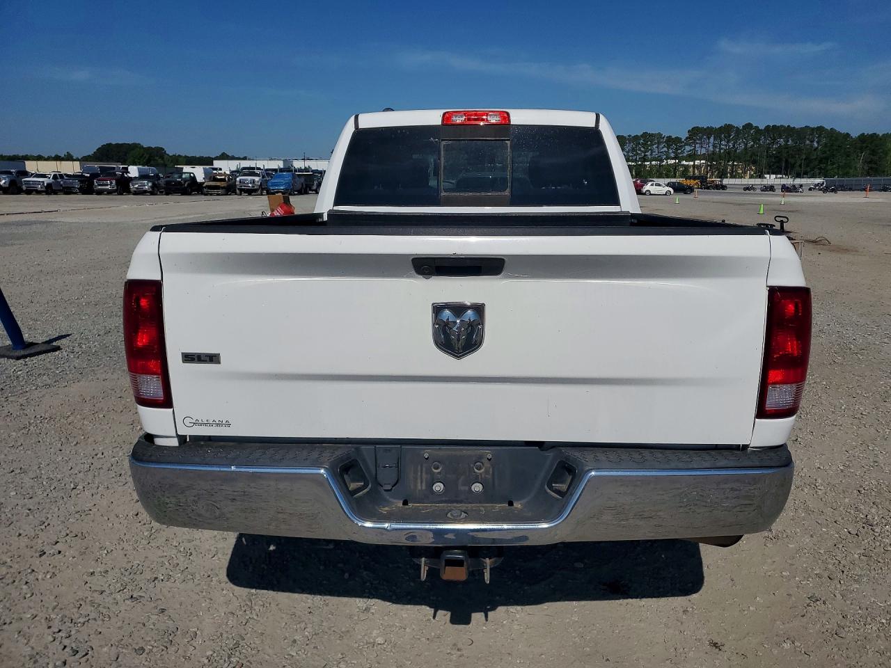 2019 RAM 1500 CLASSIC photo 11