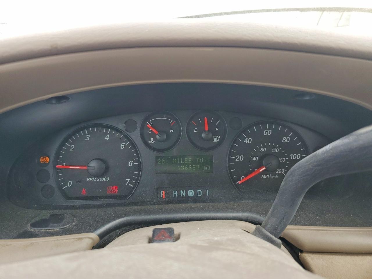 2004 FORD TAURUS SES photo 17