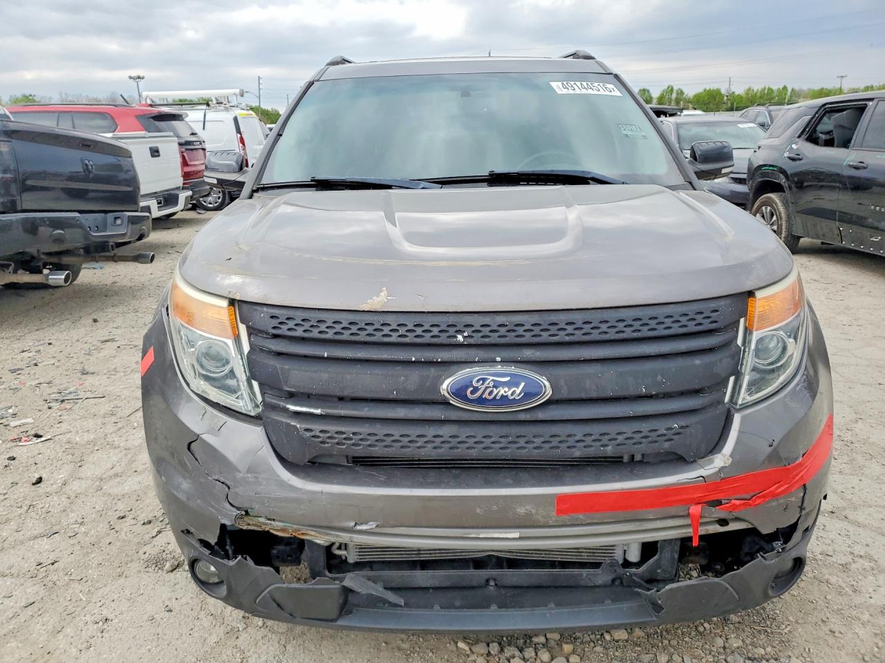 2013 FORD EXPLORER XLT photo 9
