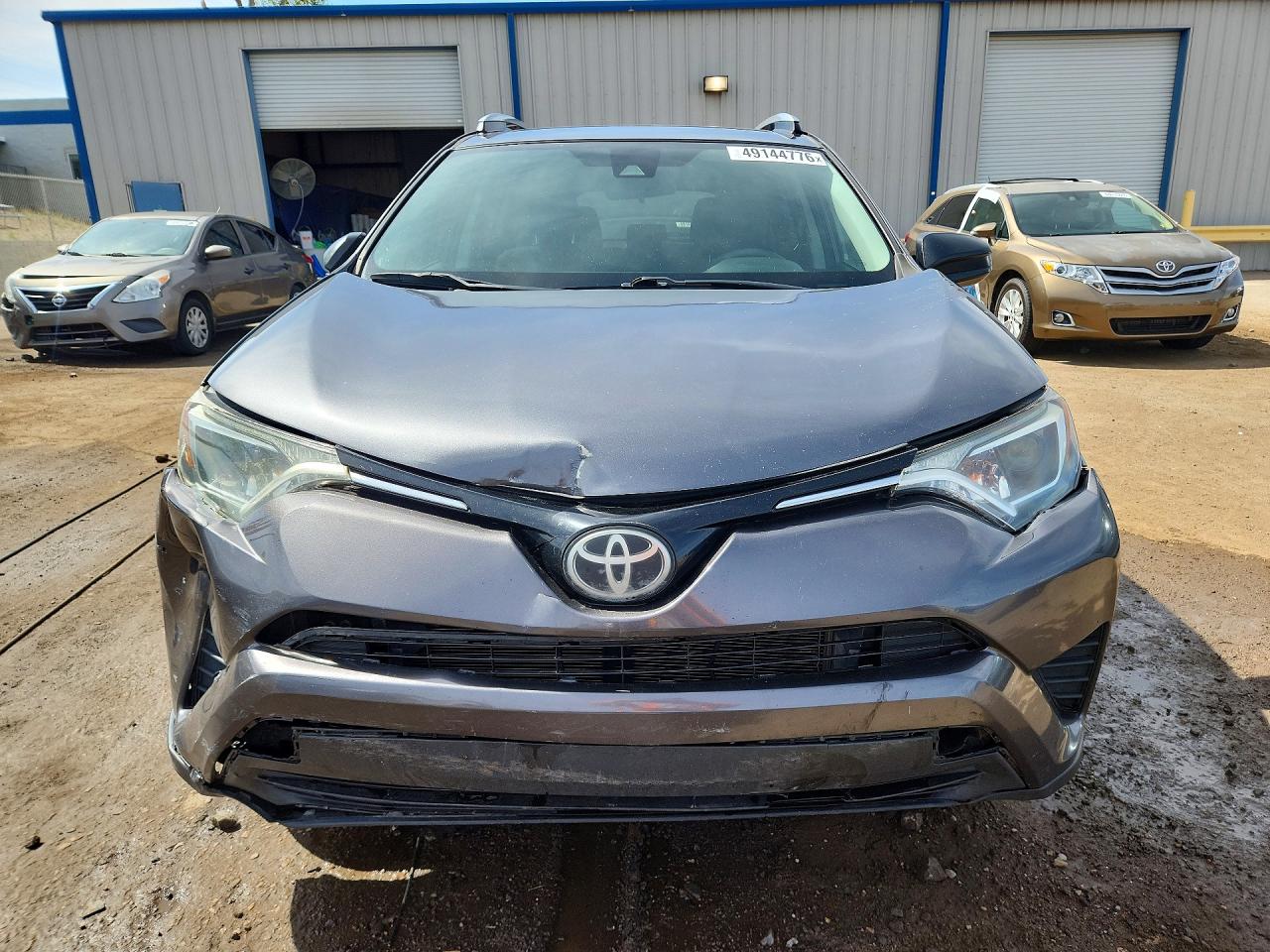 2017 TOYOTA RAV4 LE photo 9