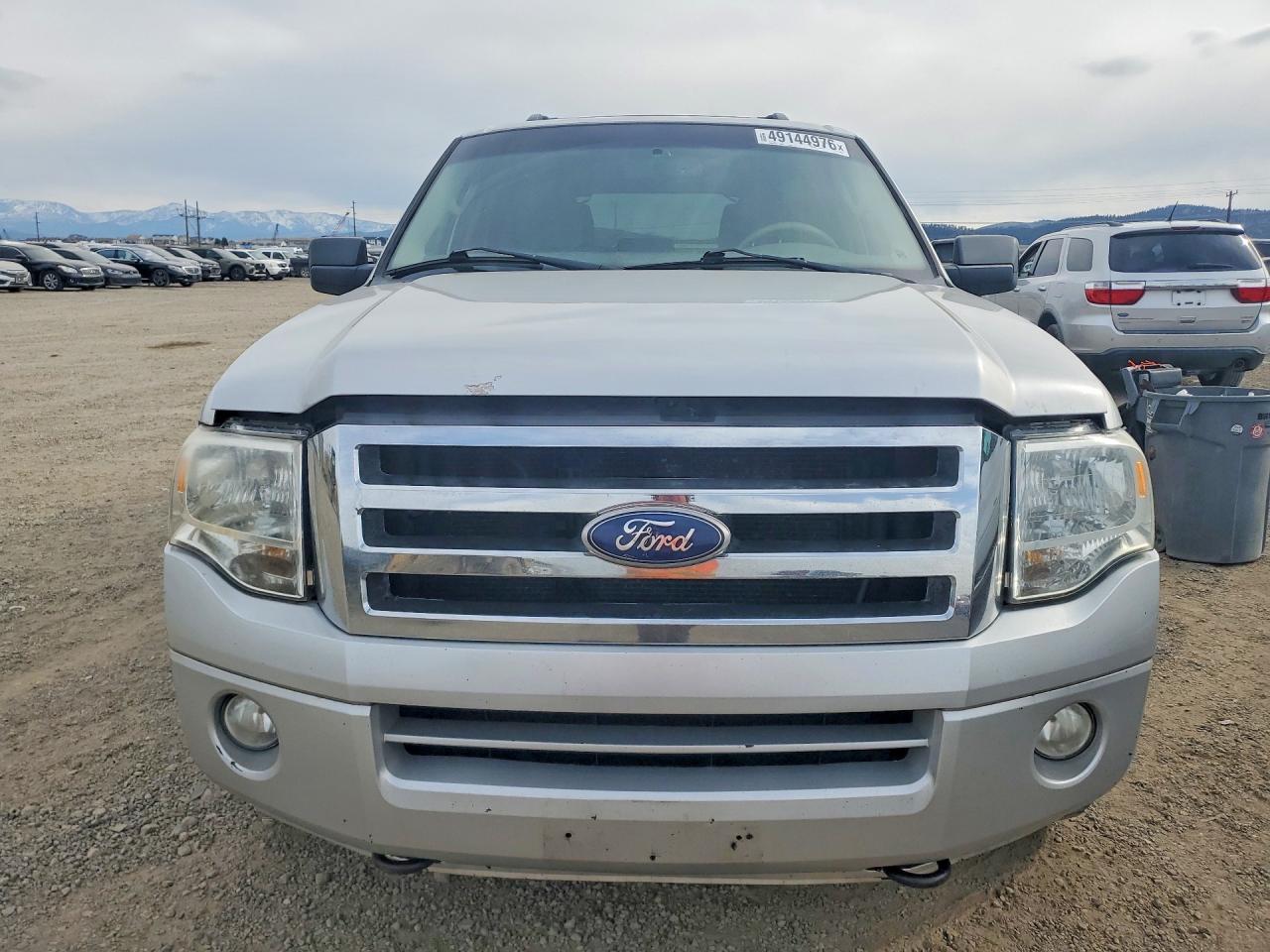 2010 FORD EXPEDITION XLT photo 9