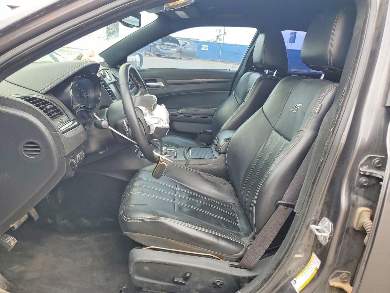 2019 CHRYSLER 300 S photo 19