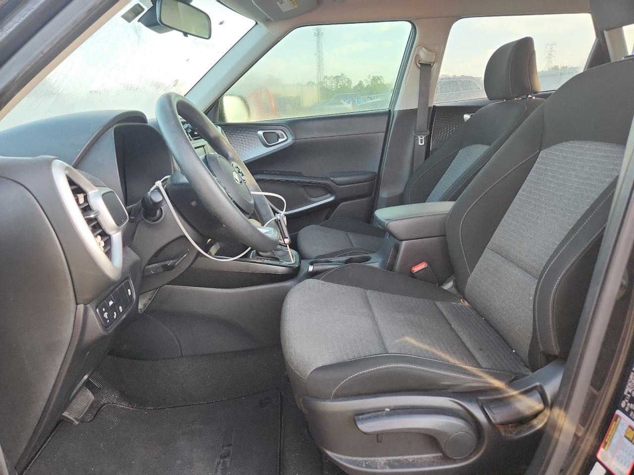 2020 KIA SOUL S photo 19