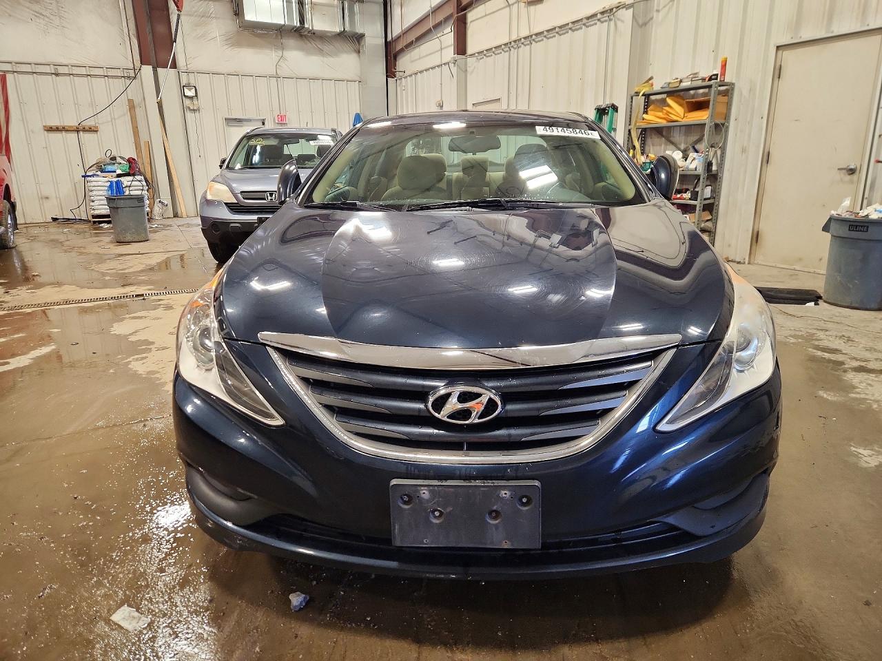 2014 HYUNDAI SONATA GLS photo 5