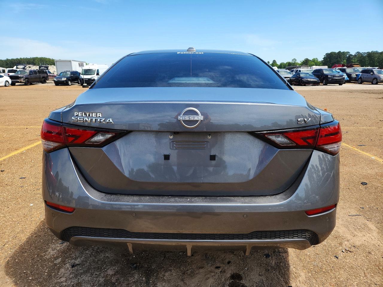 2024 NISSAN SENTRA SV photo 11