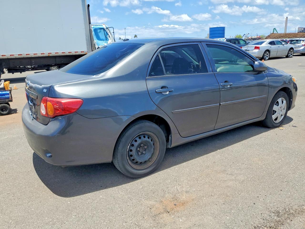 2010 TOYOTA COROLLA BASE photo 3
