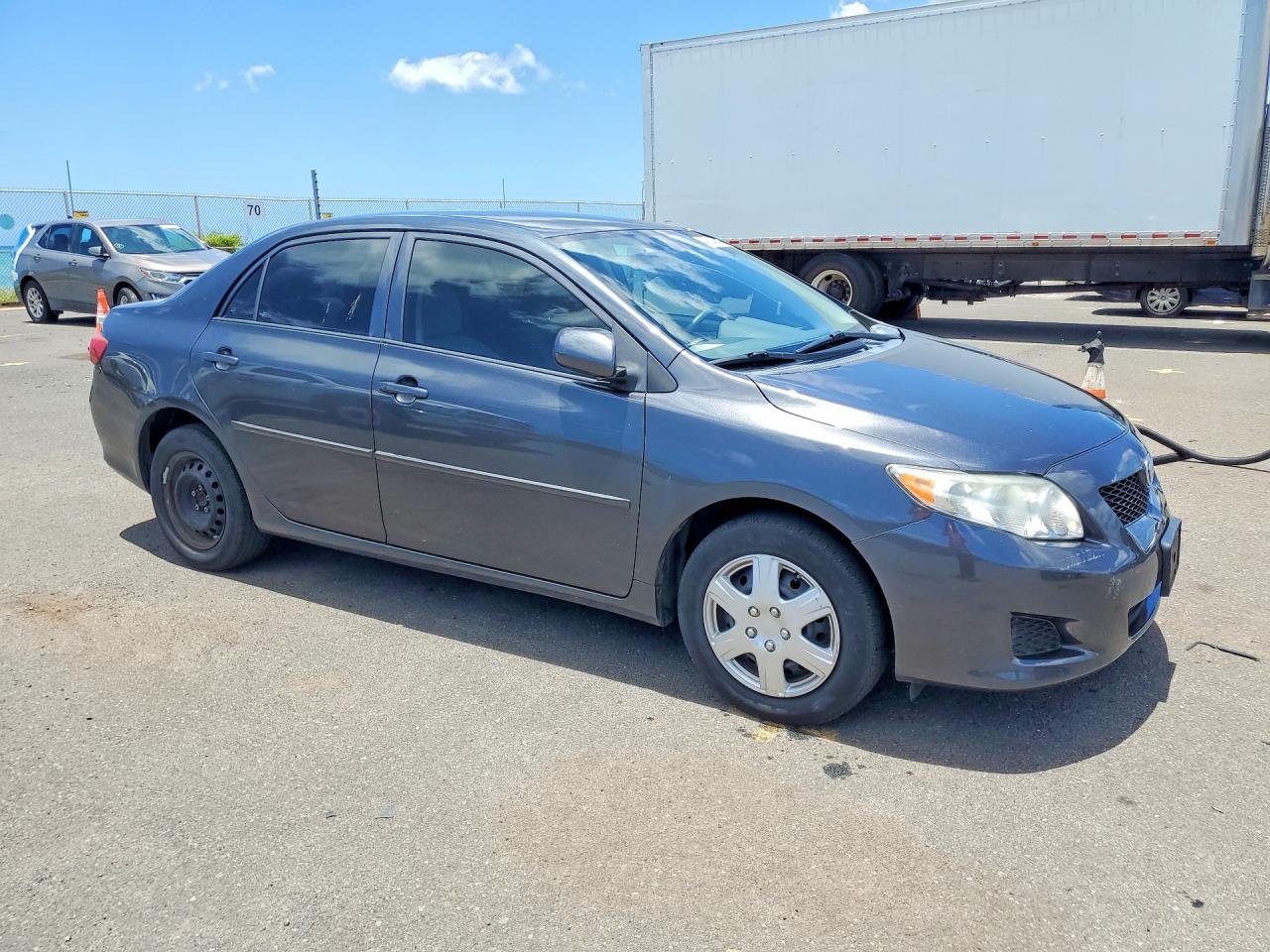 2010 TOYOTA COROLLA BASE photo 4
