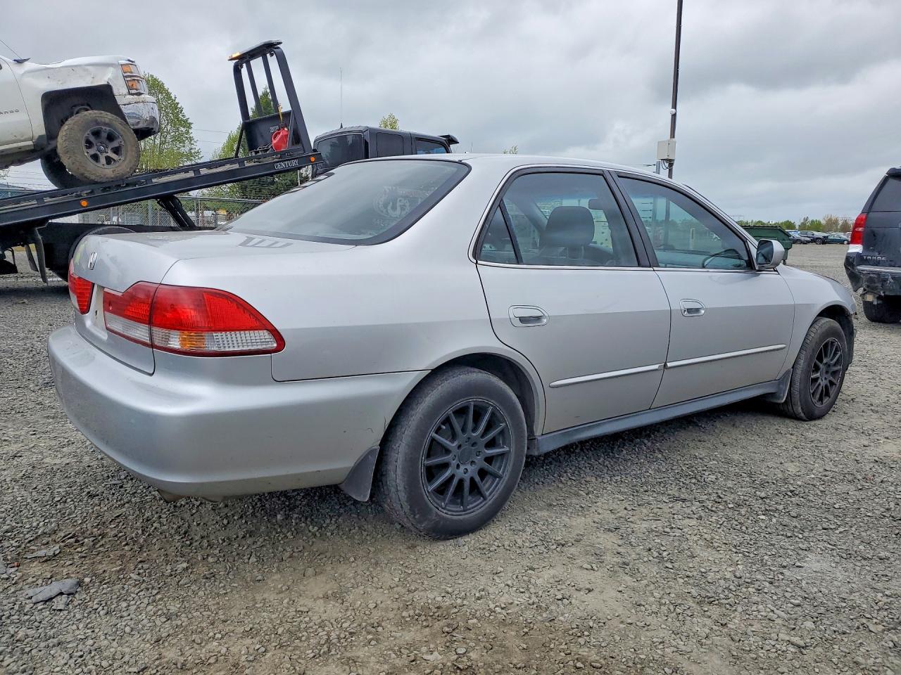 2002 HONDA ACCORD SE photo 7