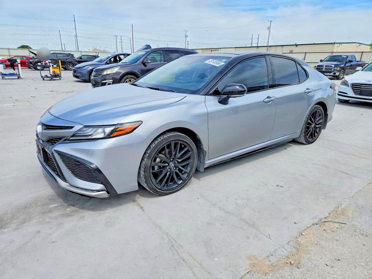 2024 TOYOTA CAMRY