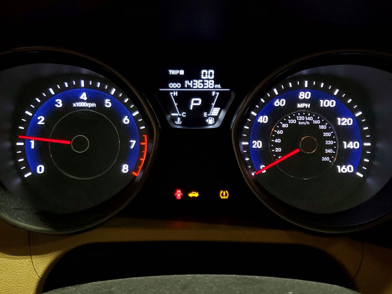 2013 HYUNDAI ELANTRA GLS photo 9
