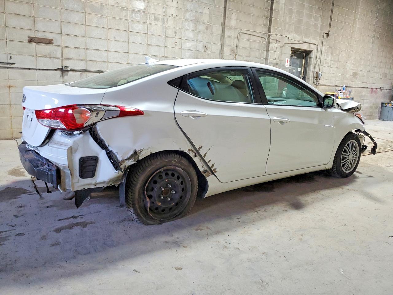 2013 HYUNDAI ELANTRA GLS photo 3