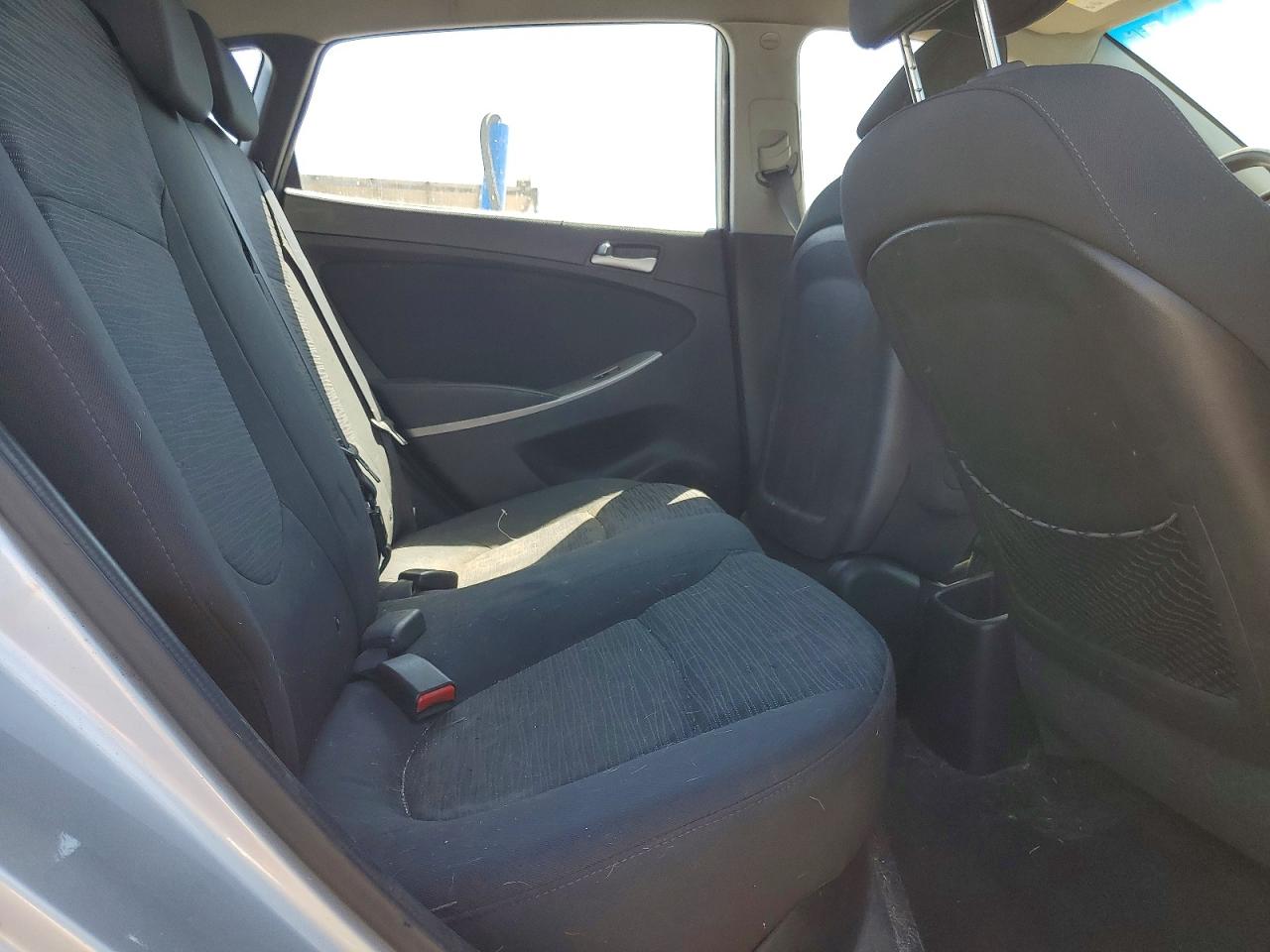 2015 HYUNDAI ACCENT GS photo 19