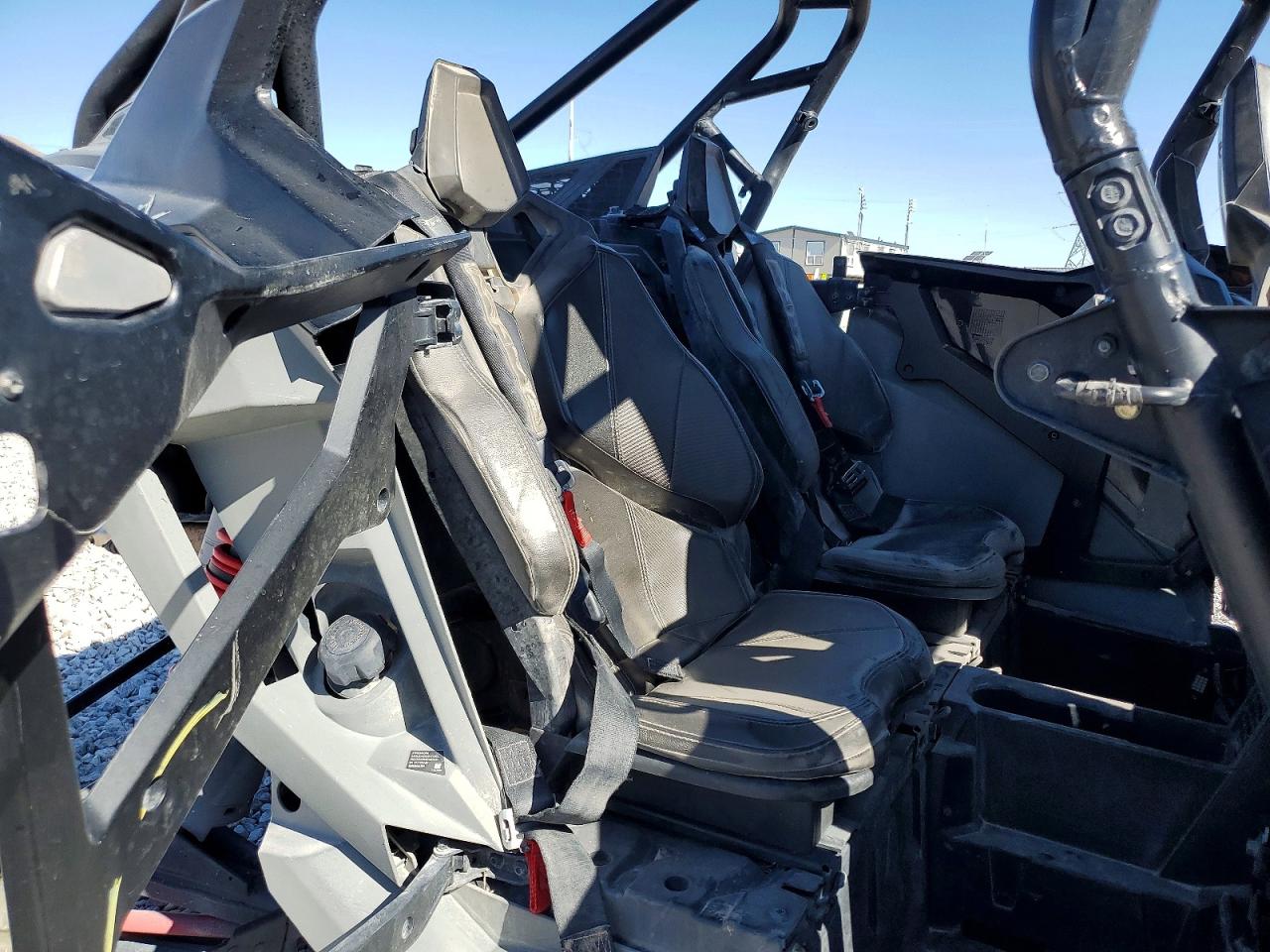 2022 POLARIS RZR UTILITY VEHICLE photo 11