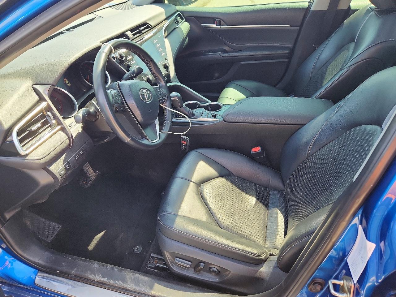 2018 TOYOTA CAMRY XSE photo 13