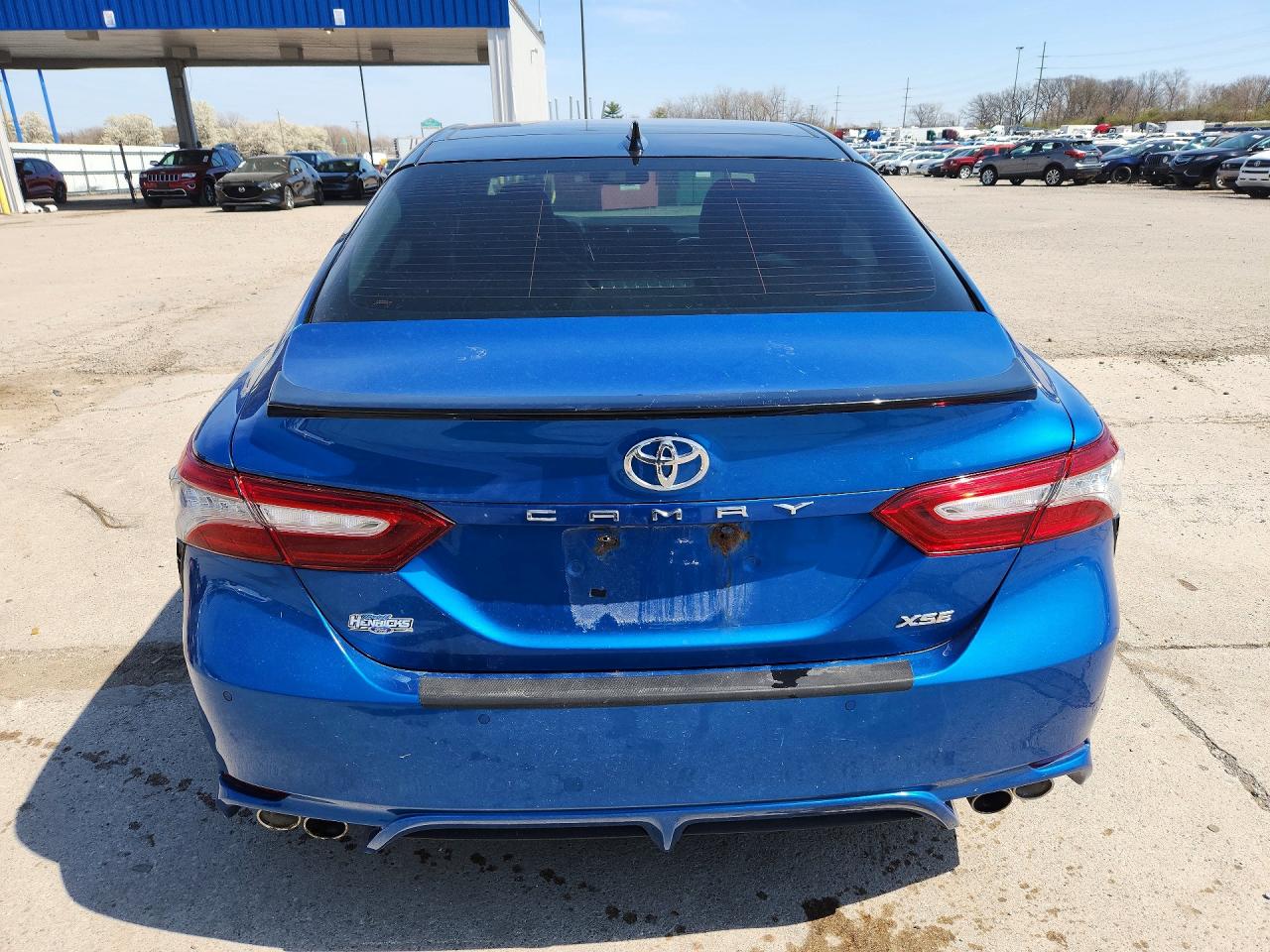 2018 TOYOTA CAMRY XSE photo 11