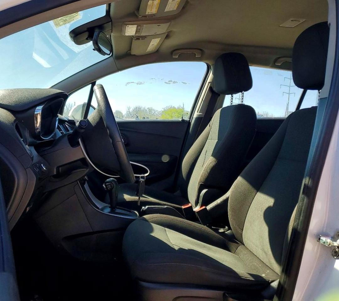 2018 CHEVROLET TRAX LS photo 7