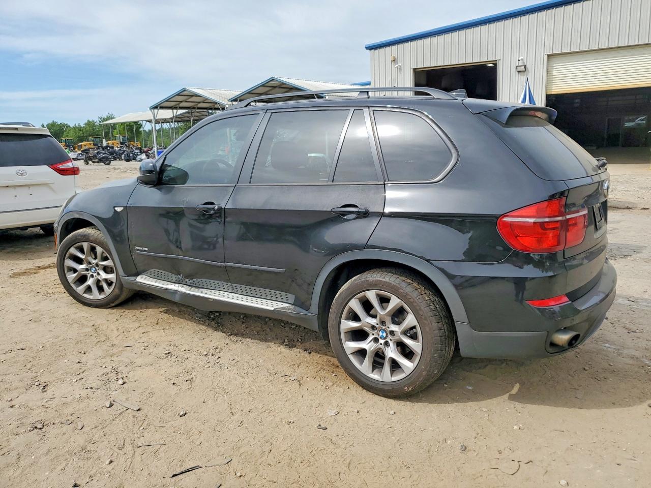 2012 BMW X5 XDRIVE35I photo 4
