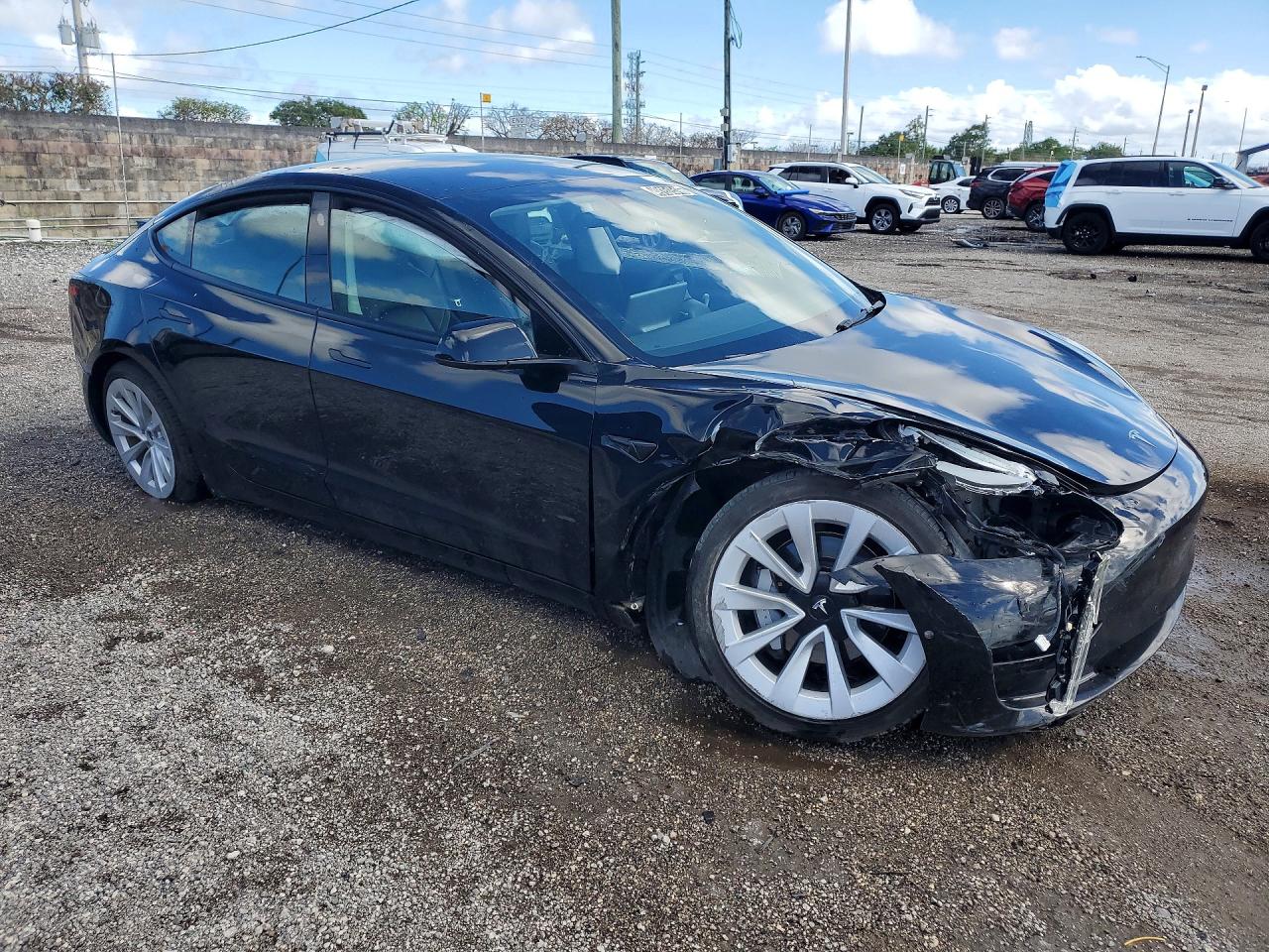 2022 TESLA MODEL 3 photo 10