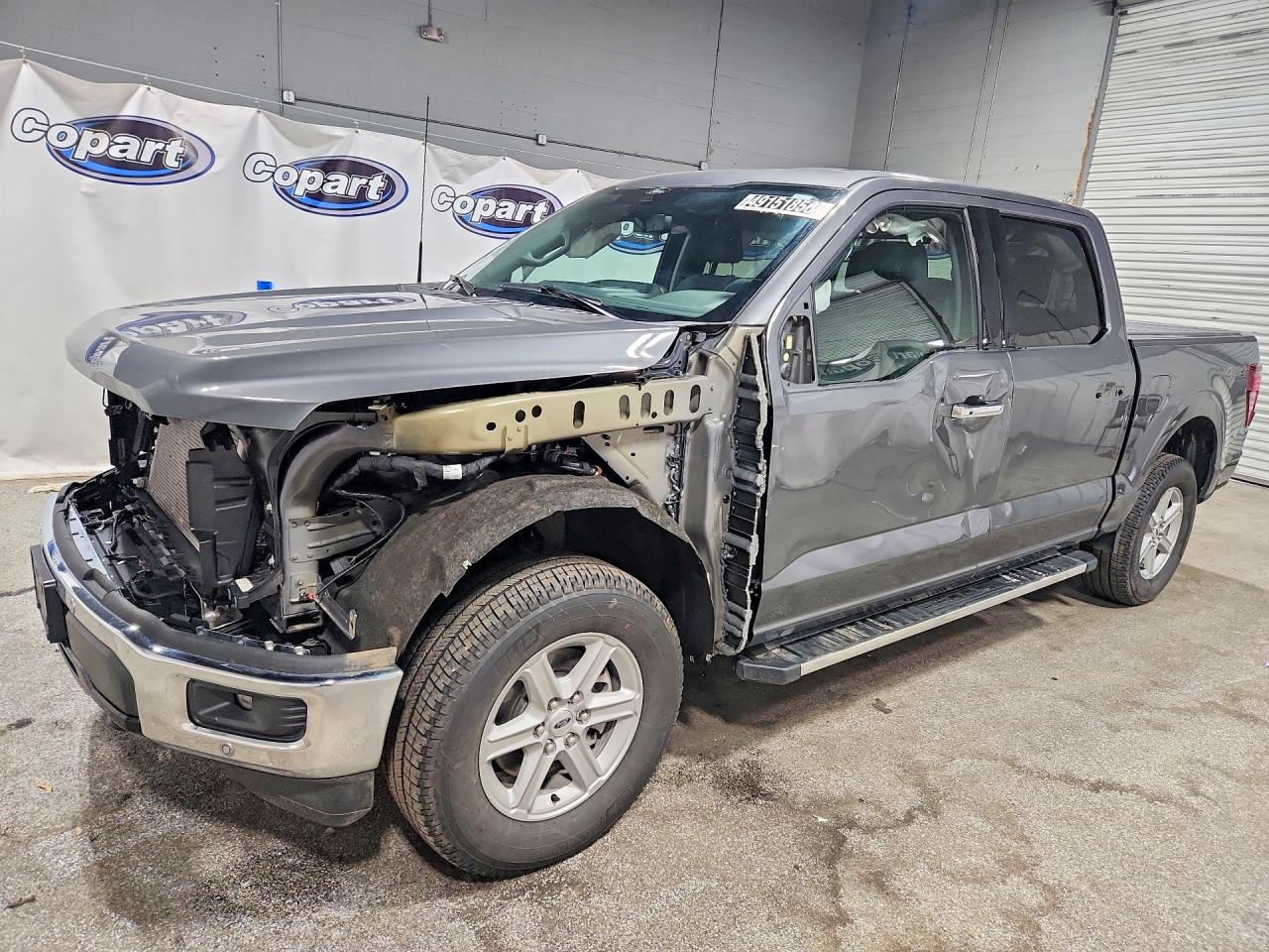 2025 FORD F150
