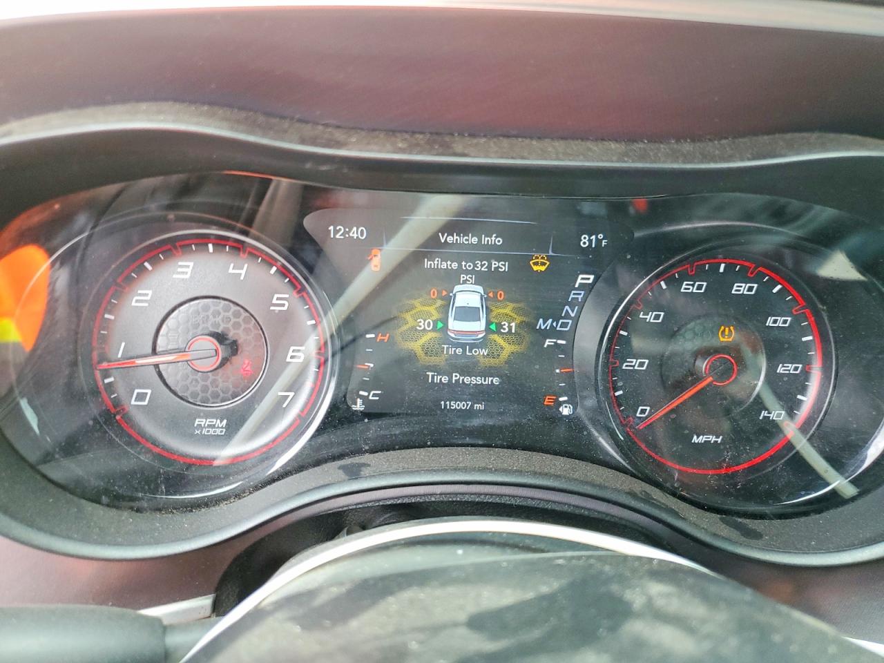 2020 DODGE CHARGER SXT photo 17
