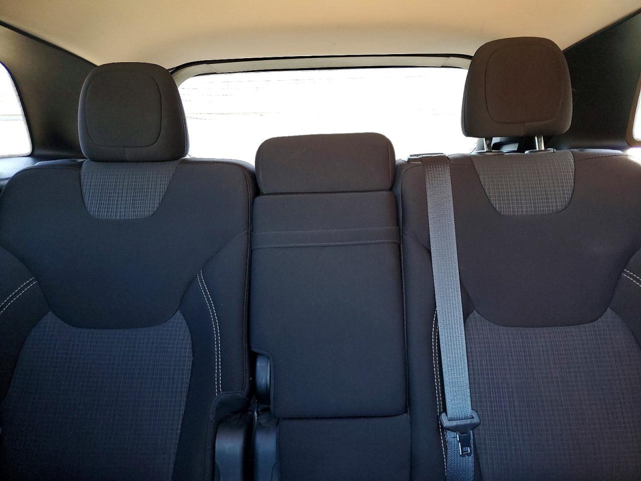 2015 JEEP CHEROKEE LATITUDE photo 28