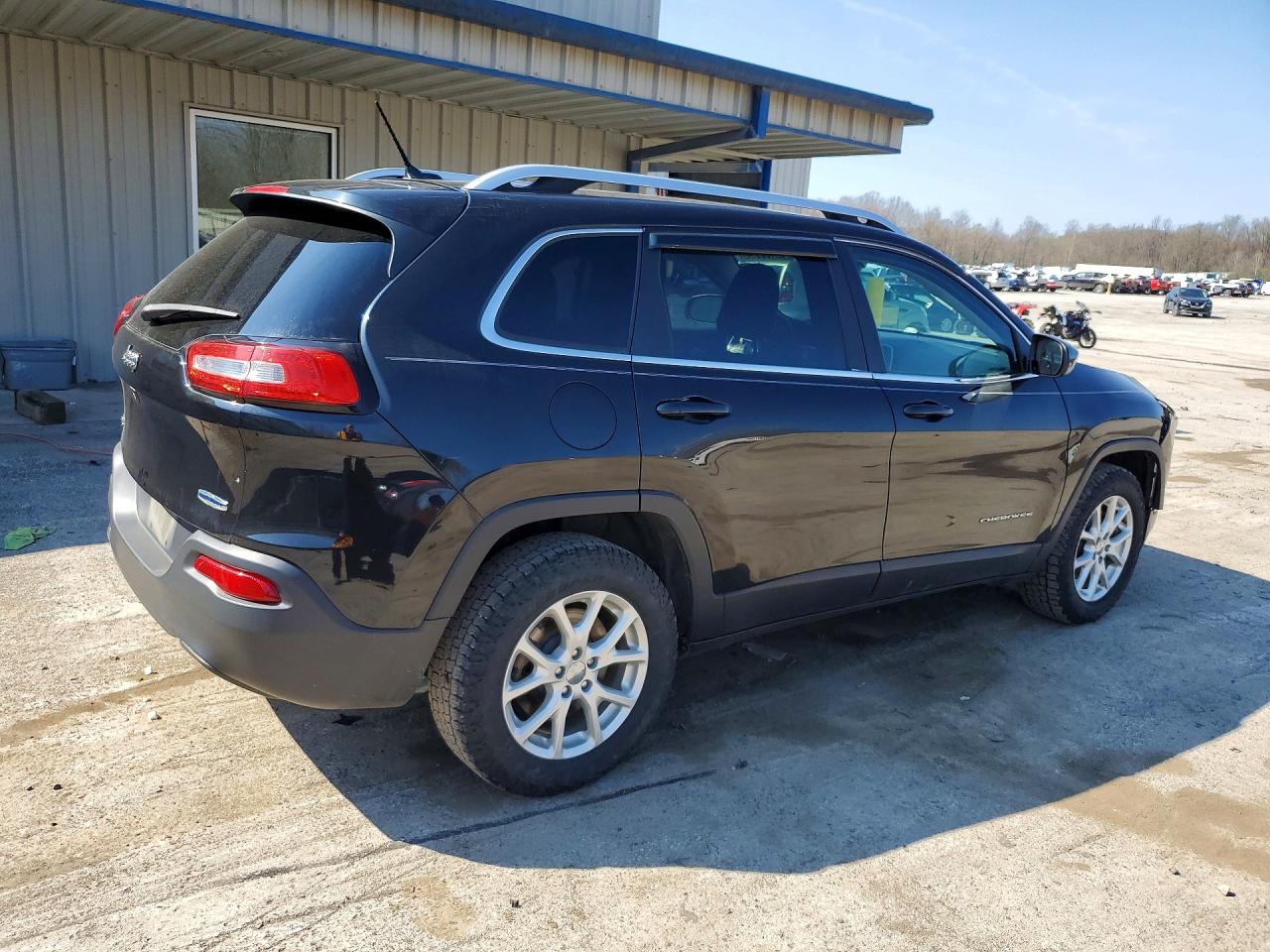 2015 JEEP CHEROKEE LATITUDE photo 7