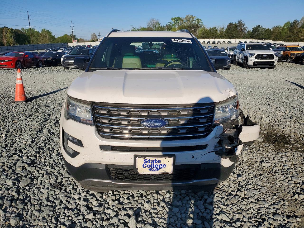 2016 FORD EXPLORER photo 9