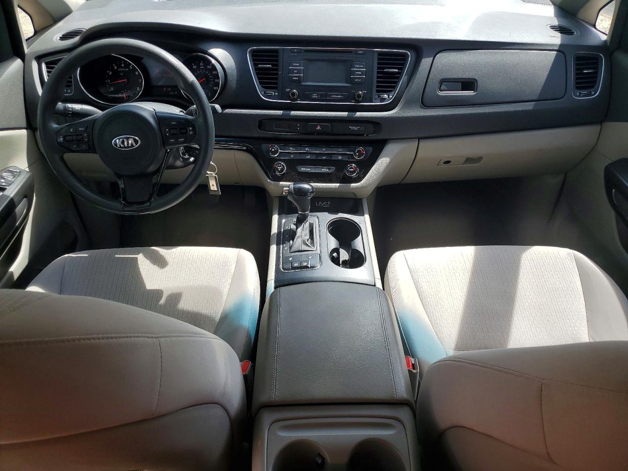 2016 KIA SEDONA LX photo 22