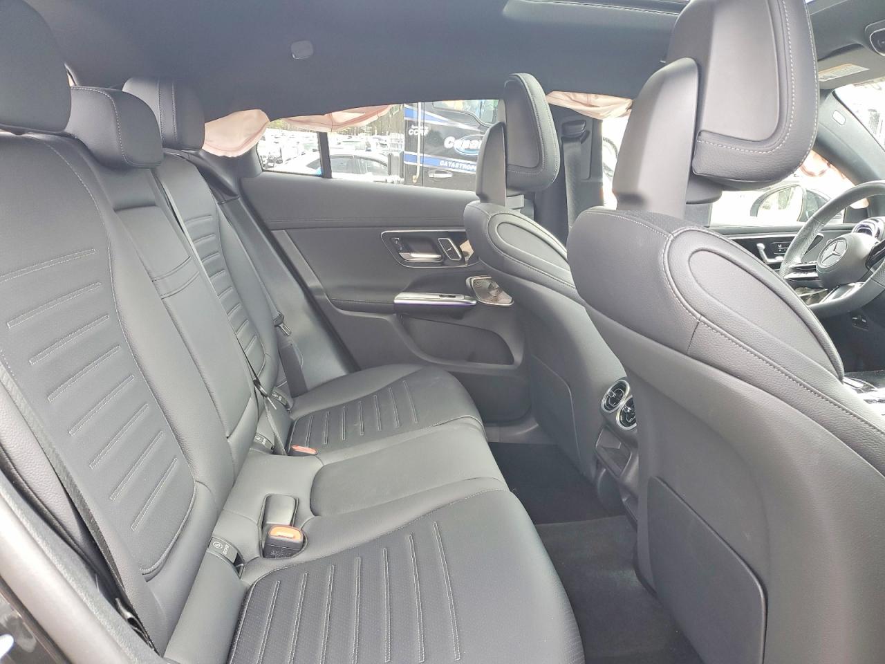 2025 MERCEDES-BENZ GLC COUPE 300 4MATIC photo 31