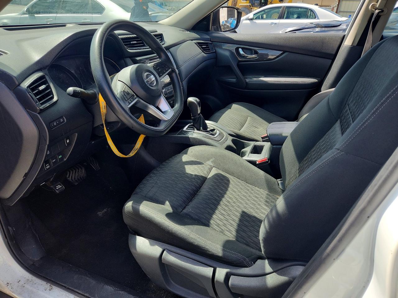 2018 NISSAN ROGUE S photo 13