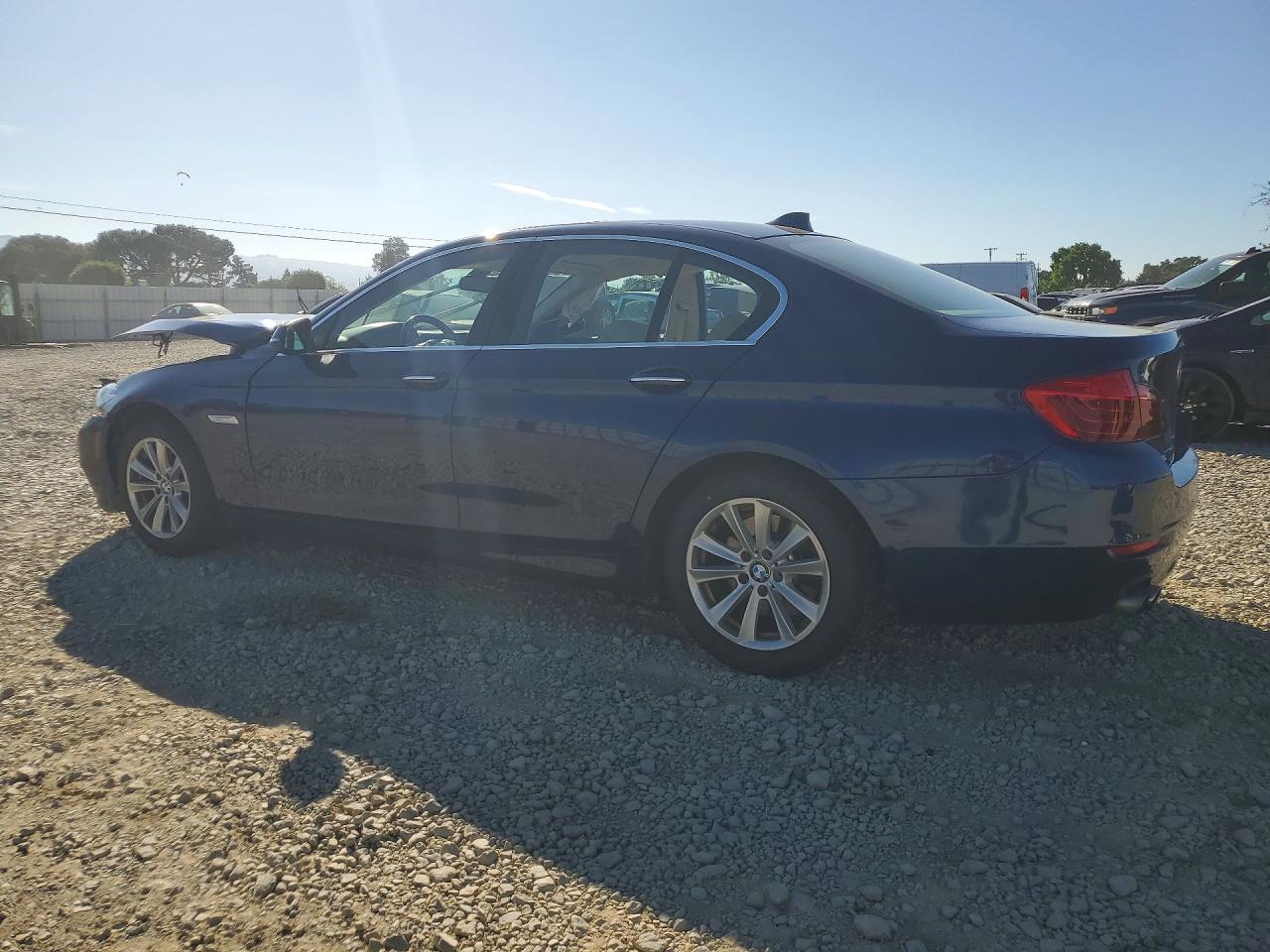 2015 BMW 528 I photo 3