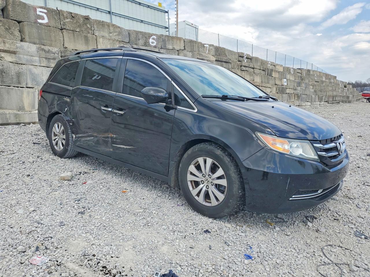 2014 HONDA ODYSSEY EXL photo 7
