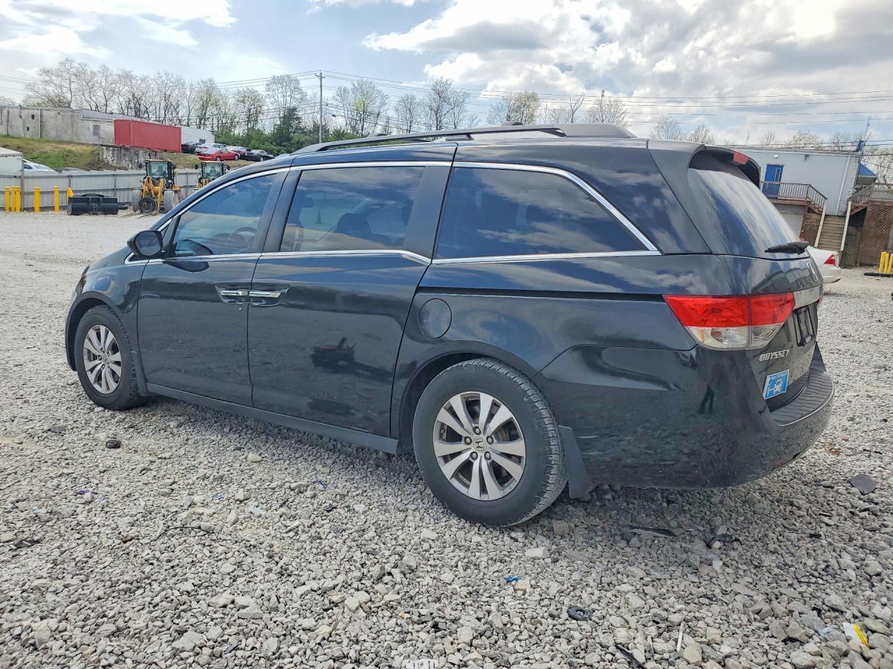 2014 HONDA ODYSSEY EXL photo 3