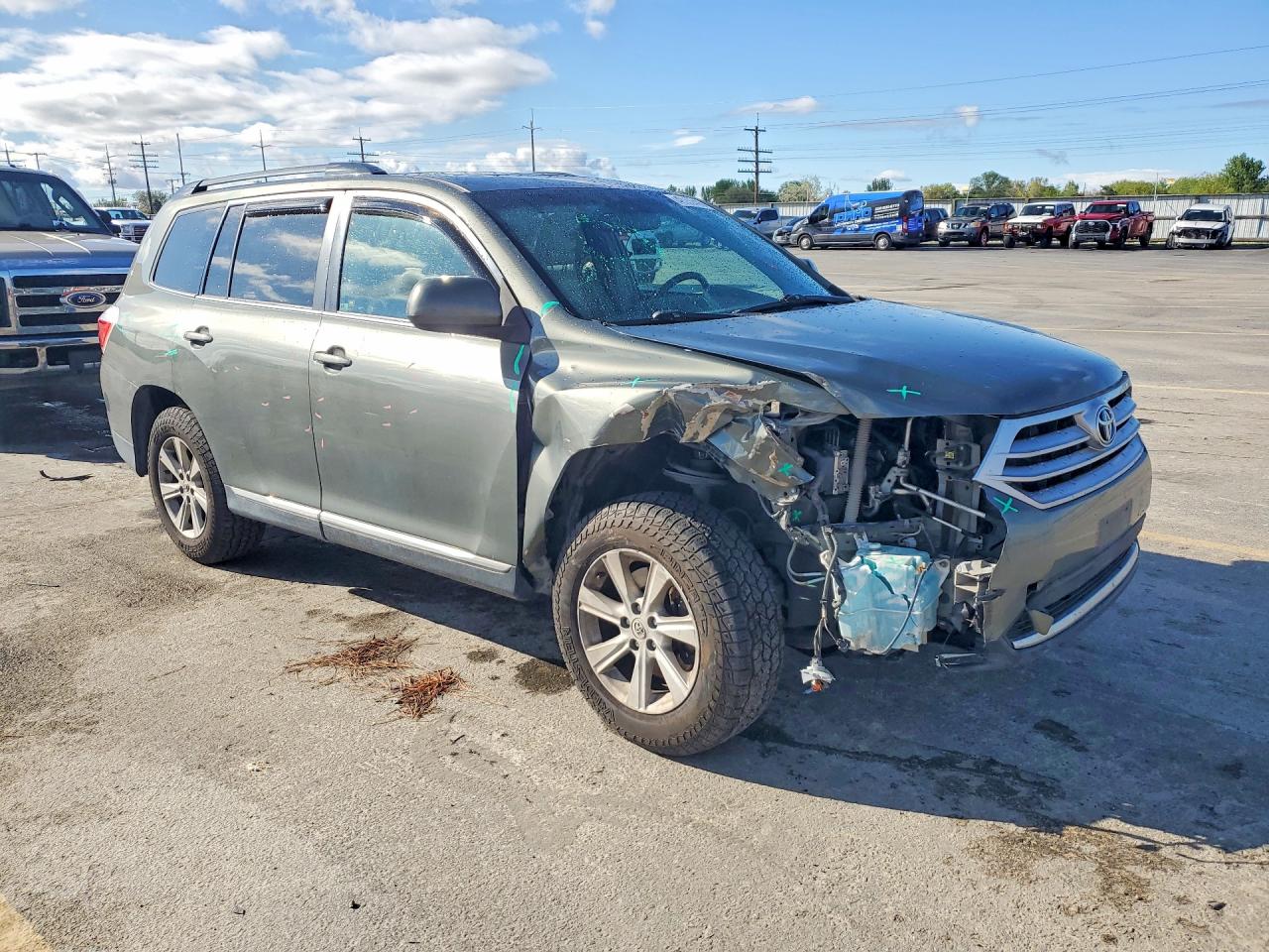 2011 TOYOTA HIGHLANDER SE photo 4