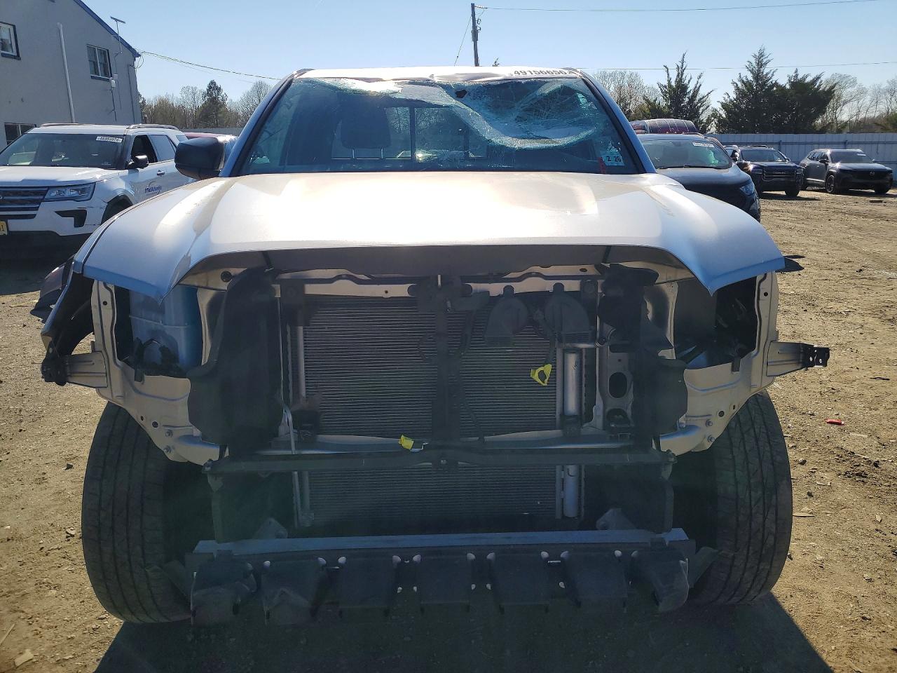 2021 TOYOTA TACOMA SR V6 photo 9