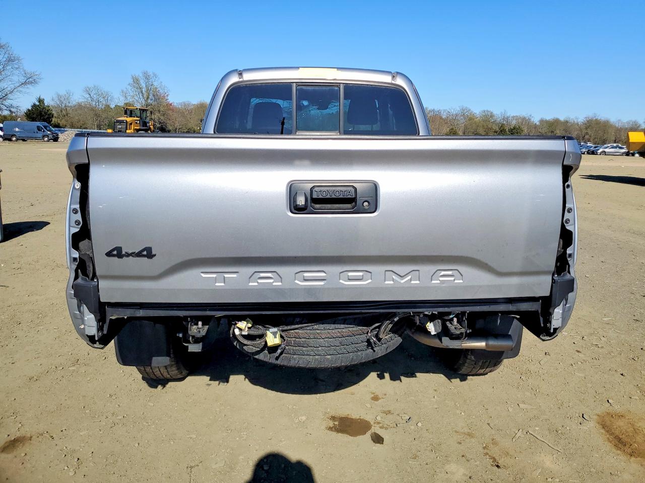 2021 TOYOTA TACOMA SR V6 photo 11