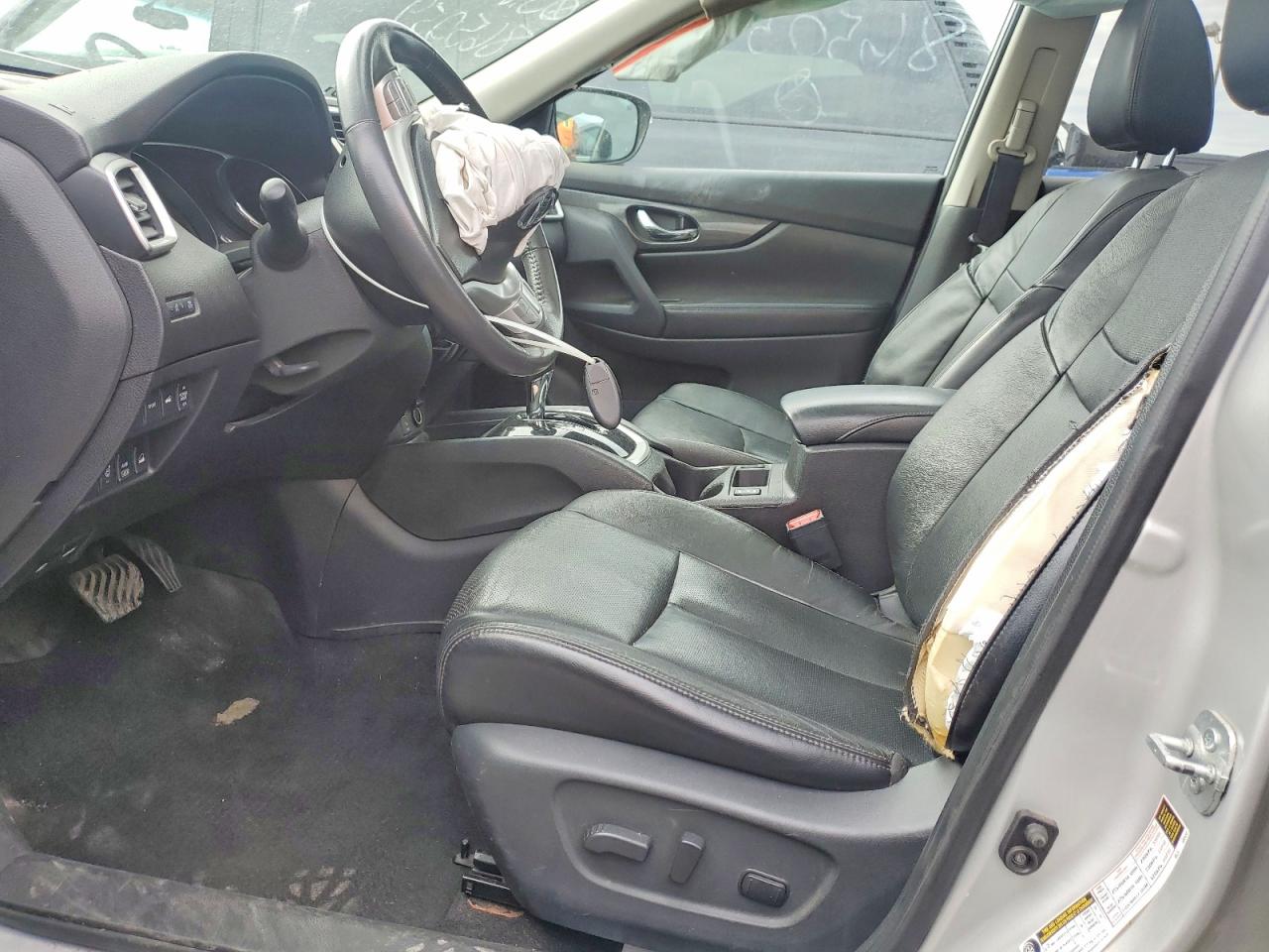 2014 NISSAN ROGUE SL photo 13