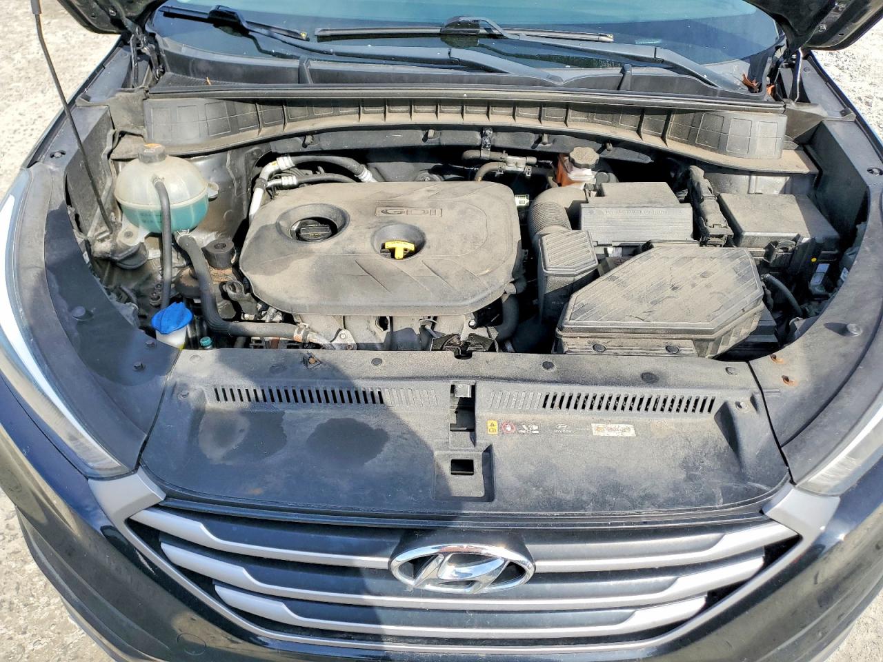 2017 HYUNDAI TUCSON SE photo 23