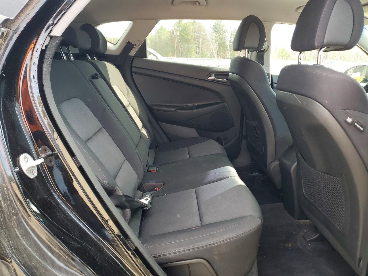 2017 HYUNDAI TUCSON SE photo 21