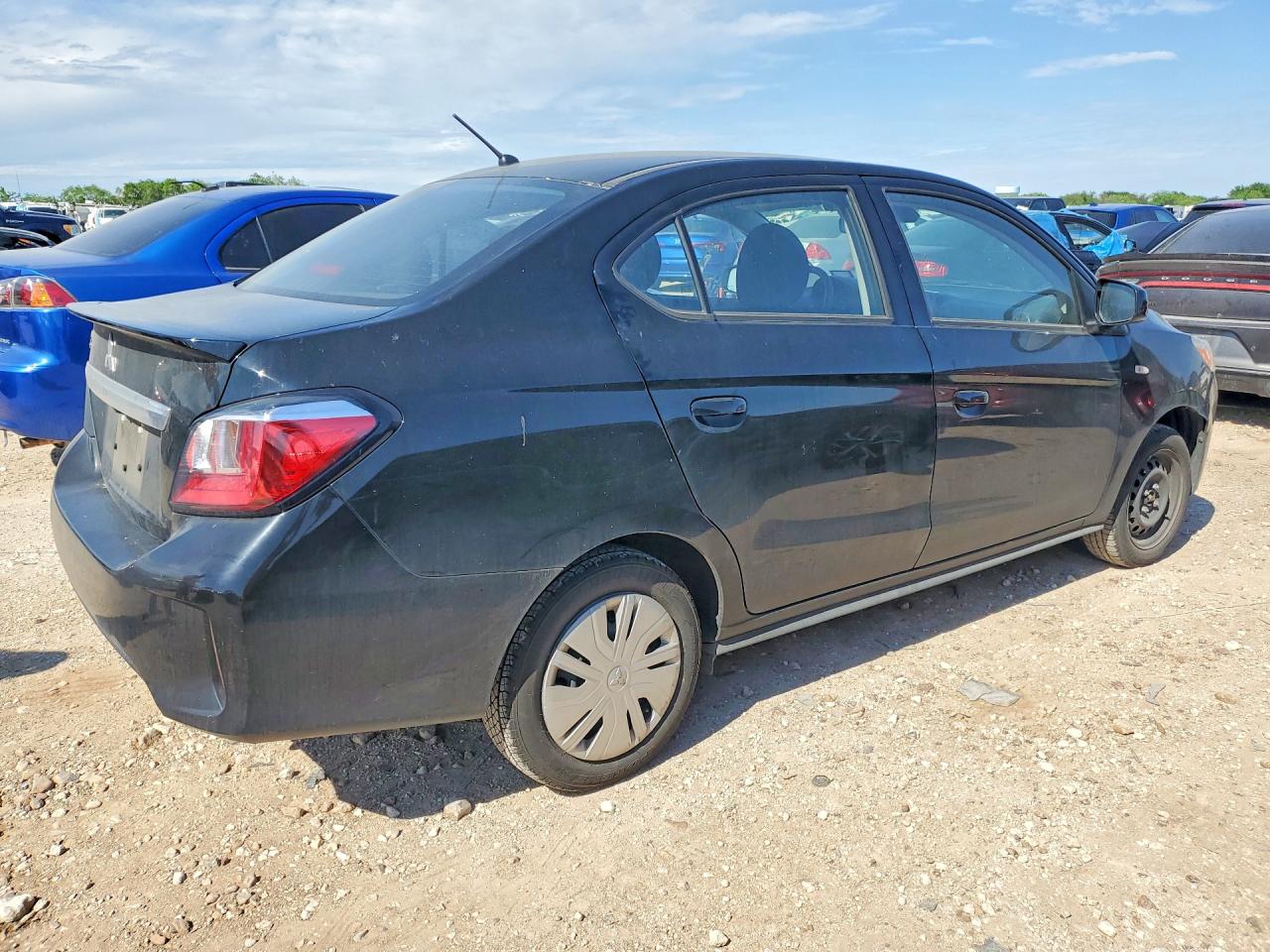 2024 MITSUBISHI MIRAGE G4 ES photo 3