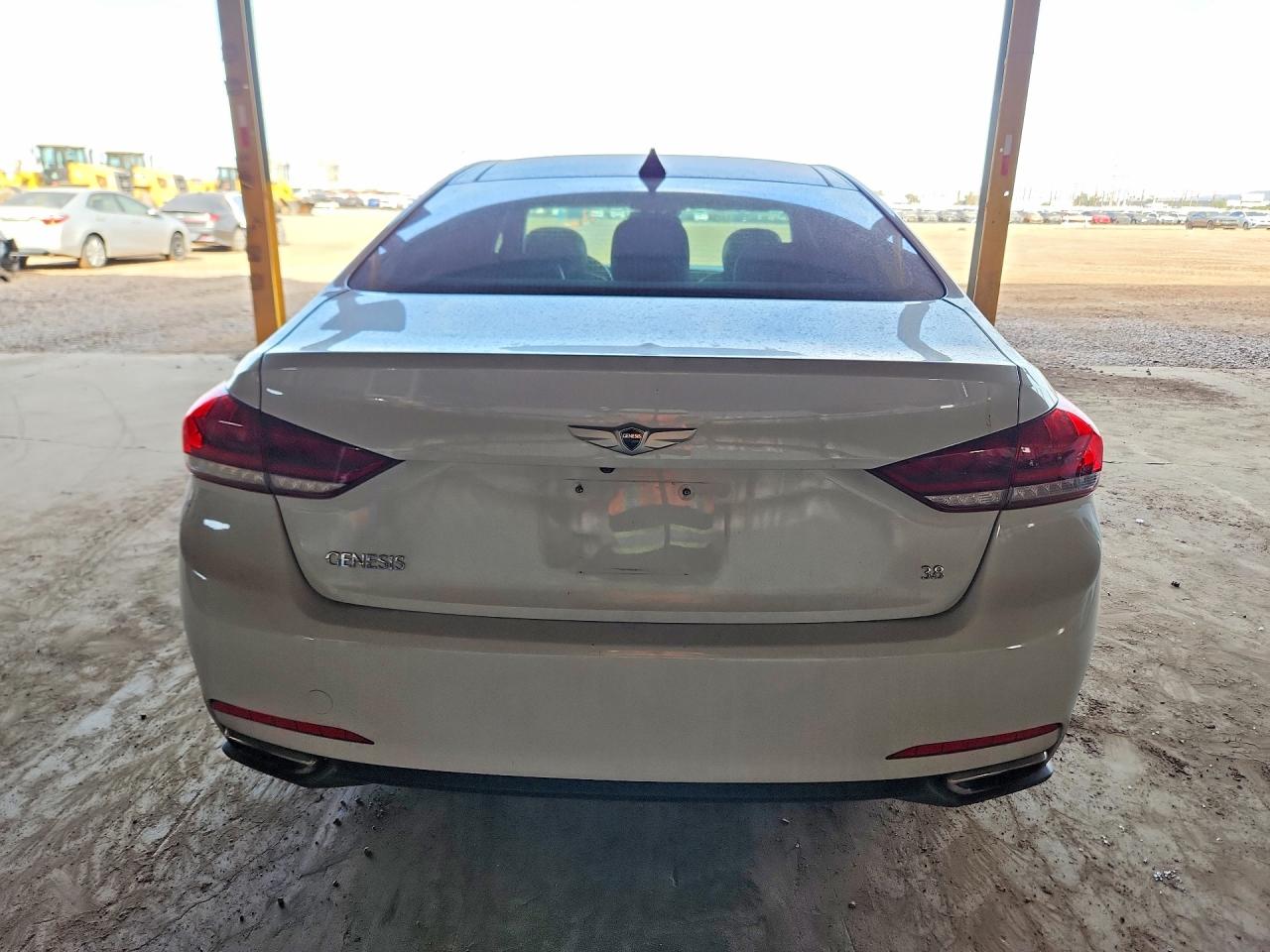 2015 HYUNDAI GENESIS 3.8L photo 6