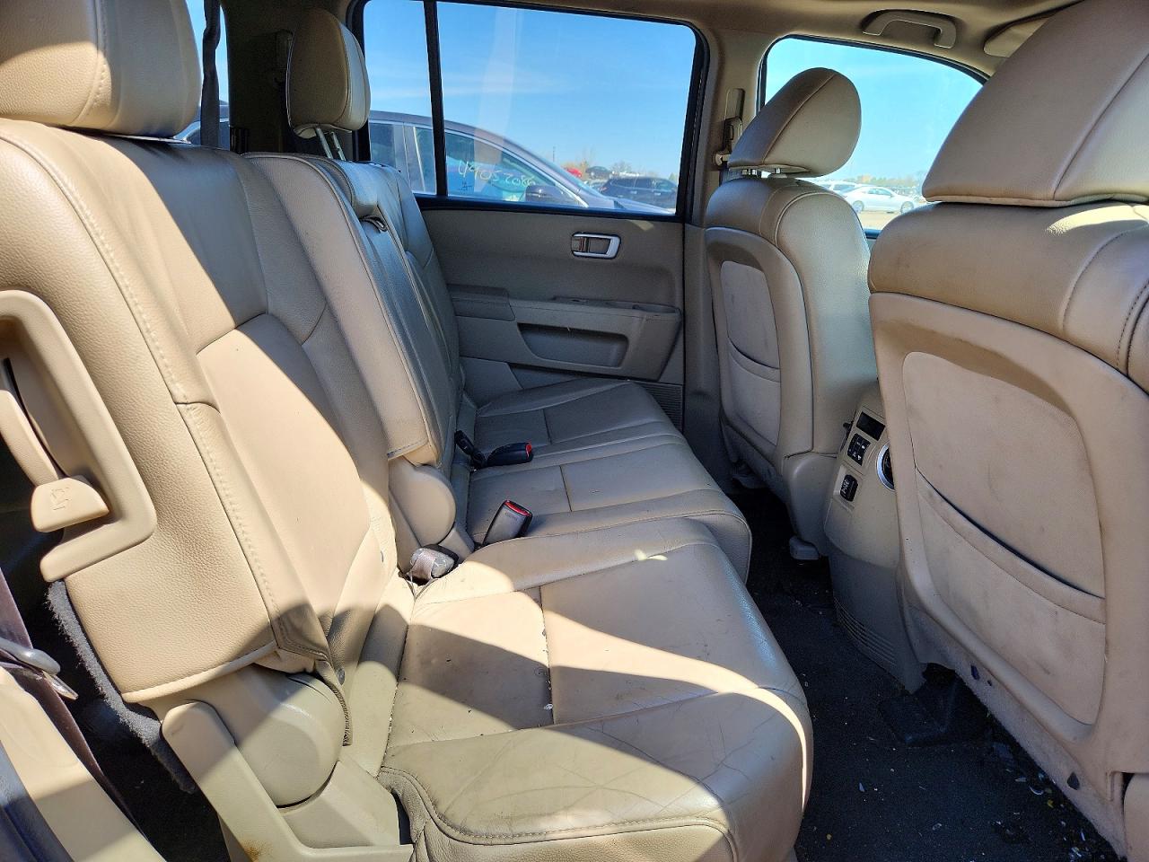 2013 HONDA PILOT EXL photo 11