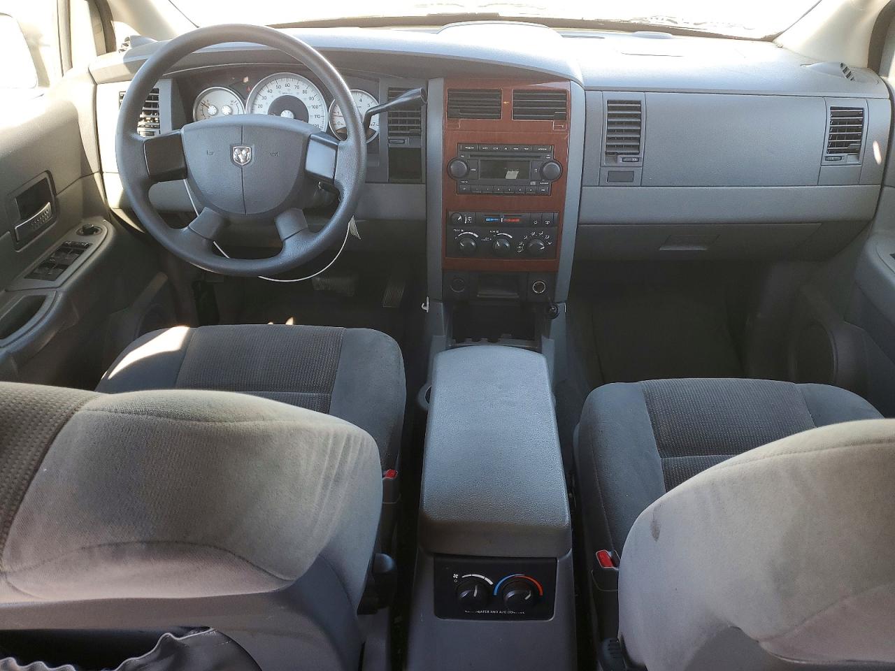 2004 DODGE DURANGO SLT photo 15