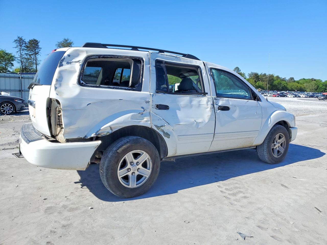2004 DODGE DURANGO SLT photo 5