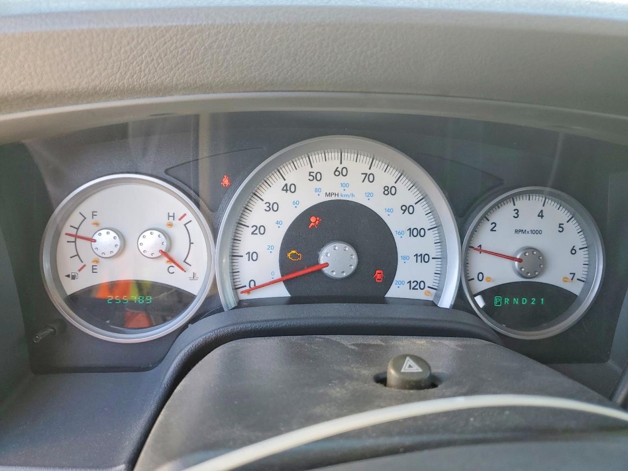 2004 DODGE DURANGO SLT photo 17